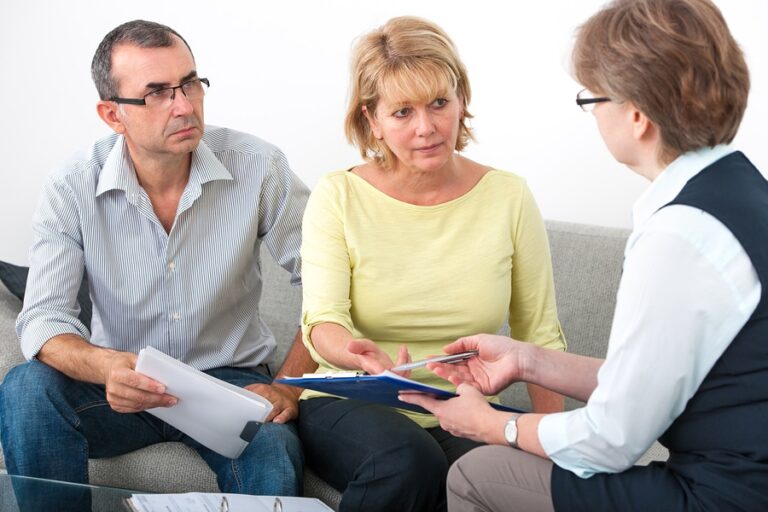 Caregiver Berkeley Heights NJ - Making Family Meetings Part of Your Caregiving Efforts